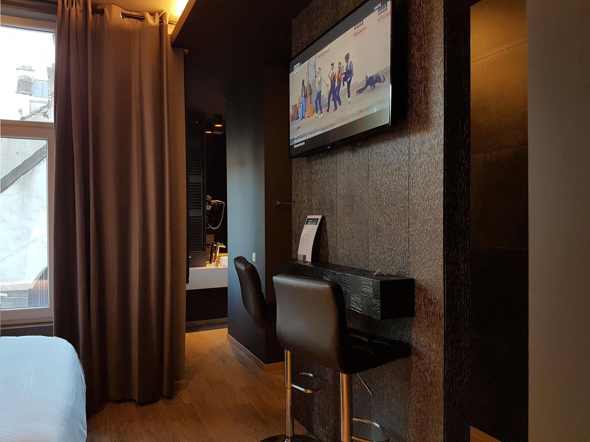 Hotel Goodnight Антверпен Екстериор снимка